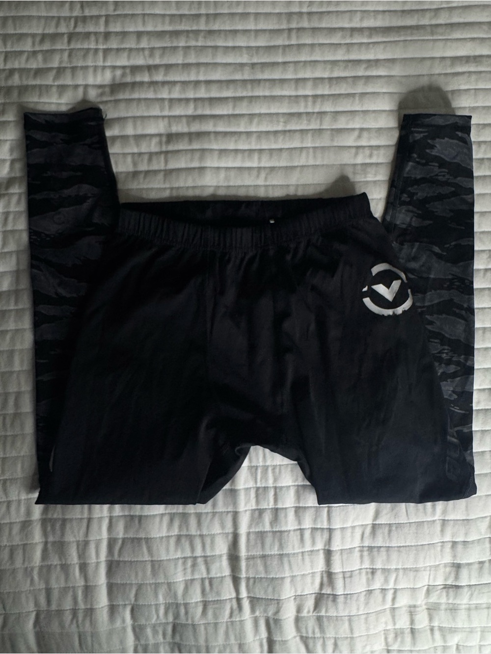 VIRUS Black Athletic Leggings with Gray Camo Side Panels